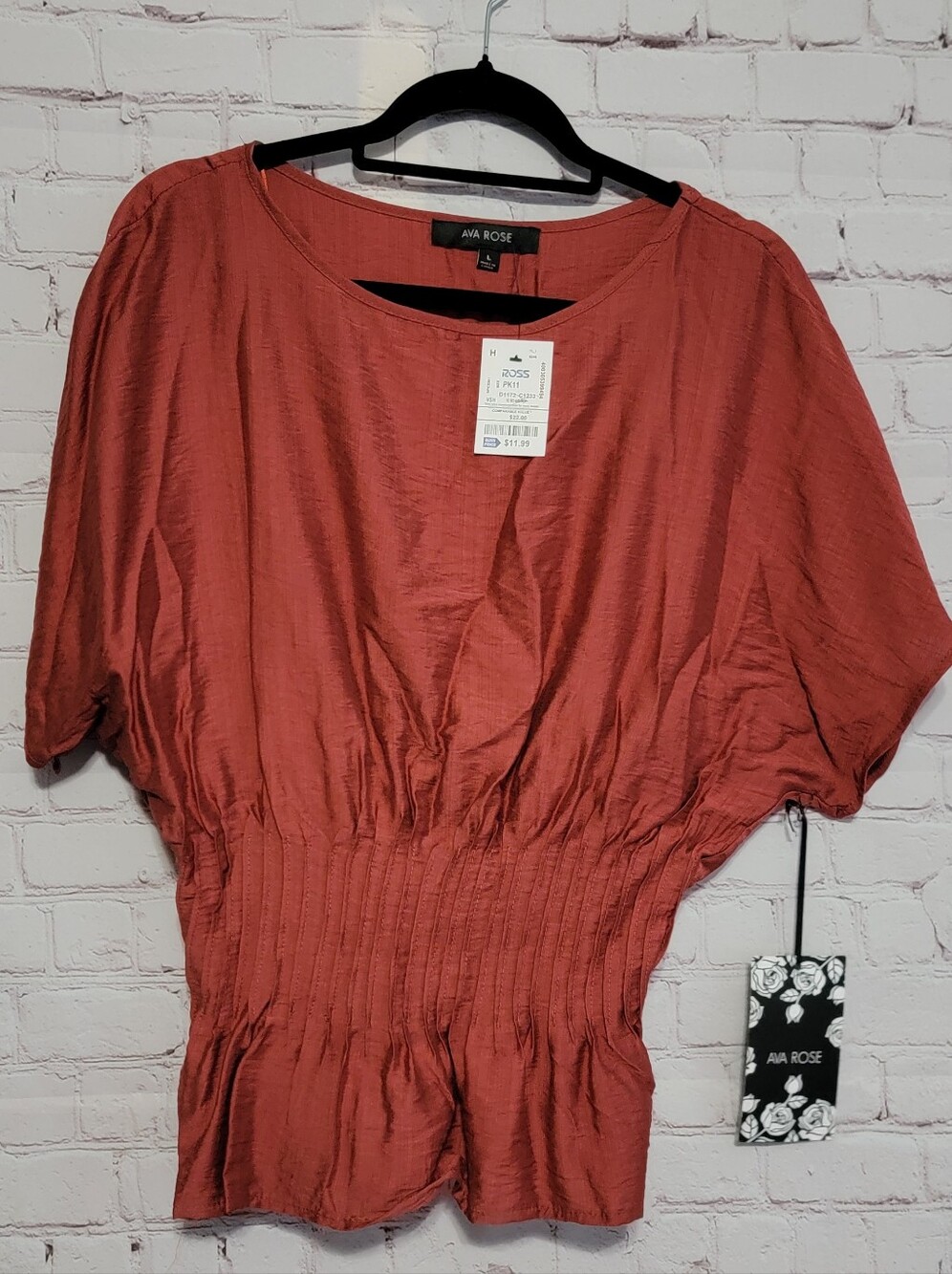 Ava Rose Women's Rust Red Smocked Waist Blouse Large Nwt